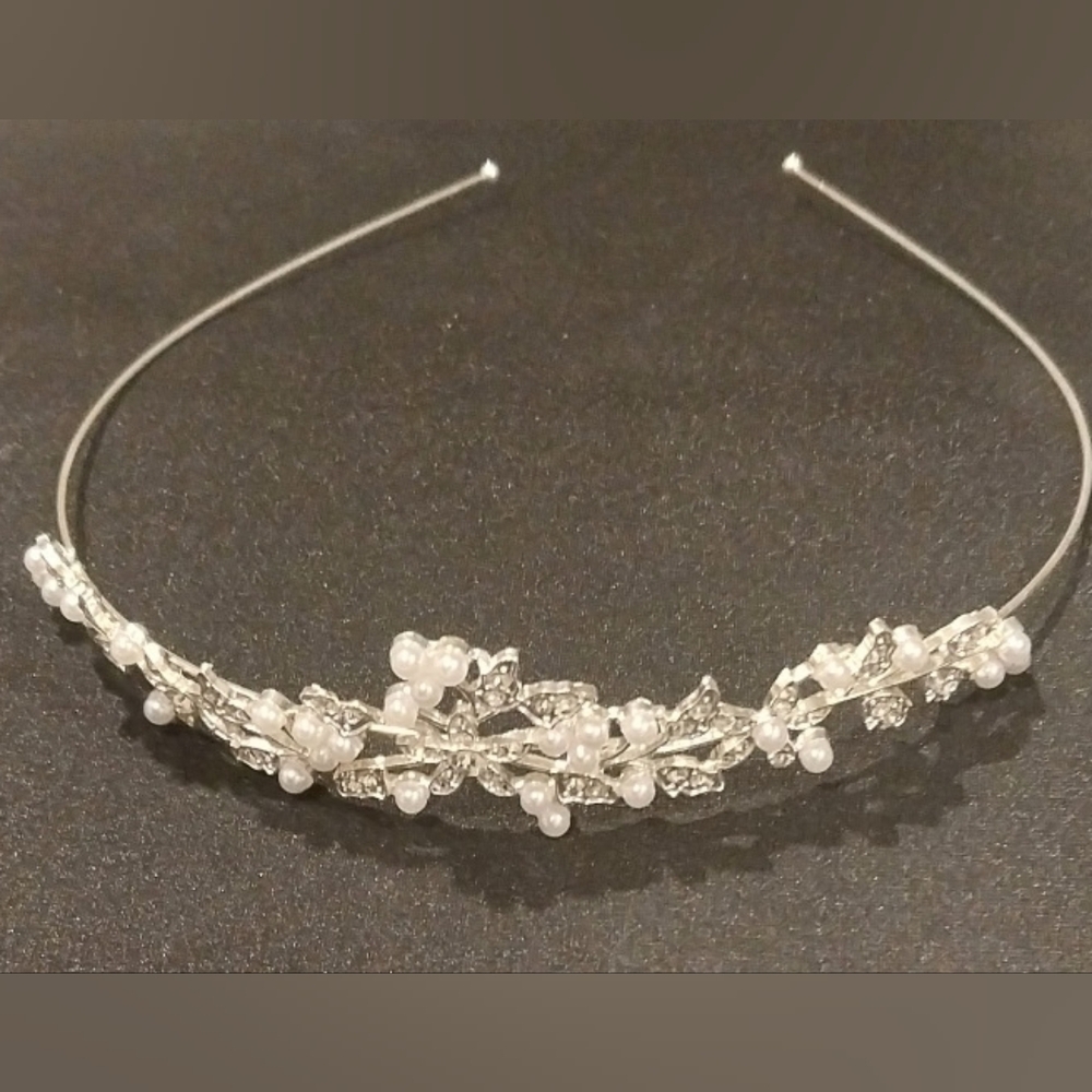Small Silver and Pearl Accent Tiara